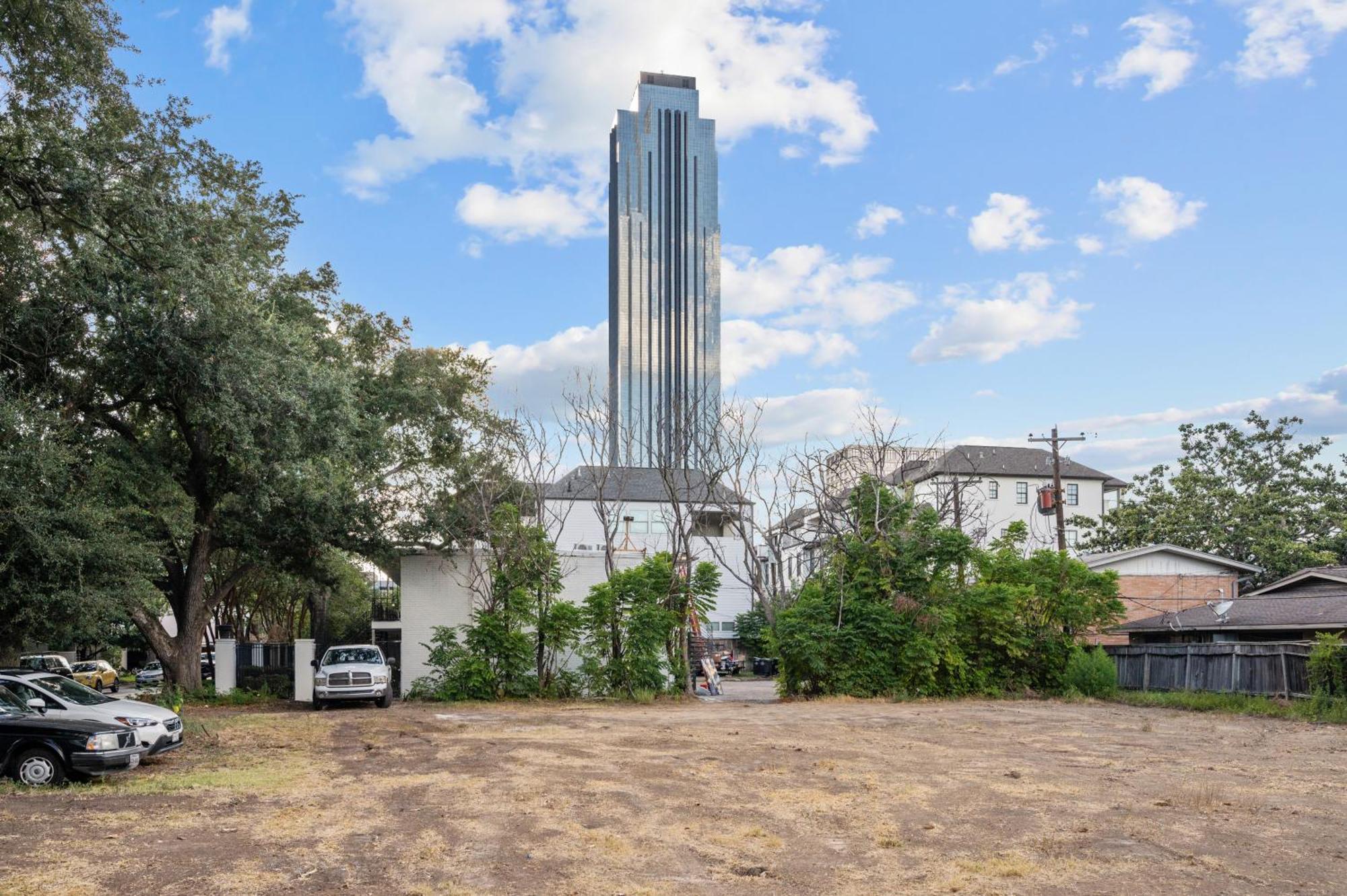 Modern 2Br City Center Getaway With Free Park Houston Esterno foto